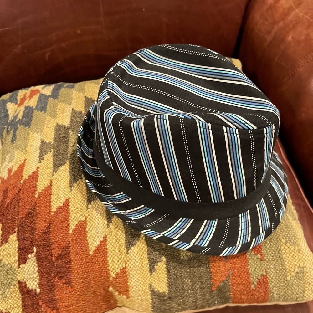 Fedora - Picture 2 of 5